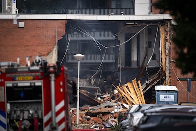 Woman with 2-year-old son desperate after Amsterdam apartment explosion: ‘Our medication is inside’