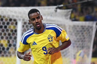 Isak verlaat Zweedse elftal met lichte blessure, Ierse verdediger aangewezen als reservekeeper voor duel tegen Israël
