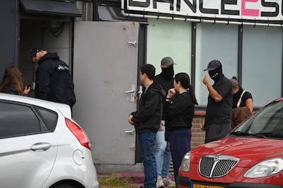 Inval bij Chinees restaurant in Nijmegen, ook invallen in diverse woningen