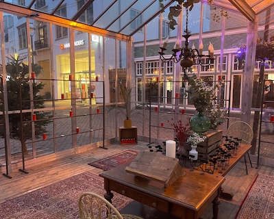 Deze kas staat straks wekenlang in hartje Zwolle en dit is waarom