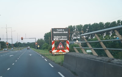 Toe- en afrit van A1 bij Deventer-Oost blijft voorlopig dicht: dit blijkt er aan de hand