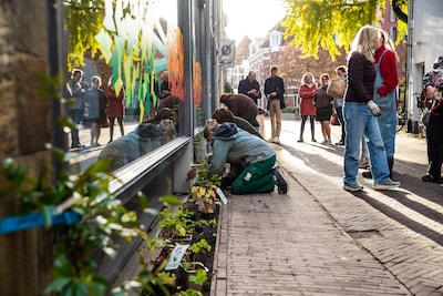 Twee straten in hartje Deventer onder handen genomen door ondernemers en bewoners