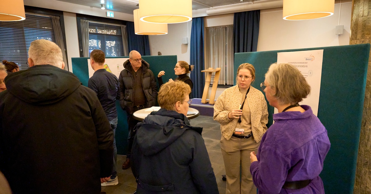 Westerkwartier toont plannen Lindensteinlaan tijdens inloopbijeenkomst