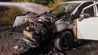 Auto brandt uit in Helmond, niemand bij voertuig aangetroffen