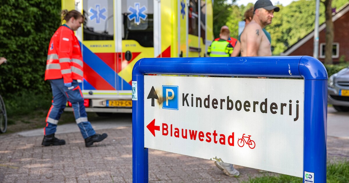 Man in rolstoel gewond na botsing in Winschoten