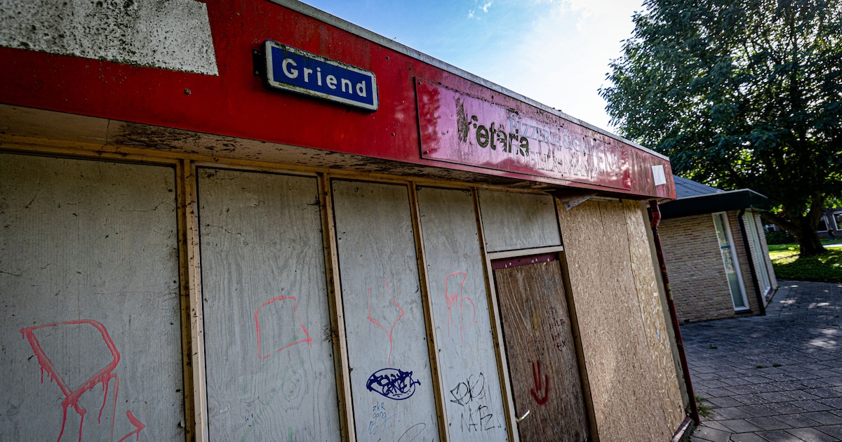 Omwonenden zijn overlast spuugzat en eisen actie bij snackbar die nu 16 ...
