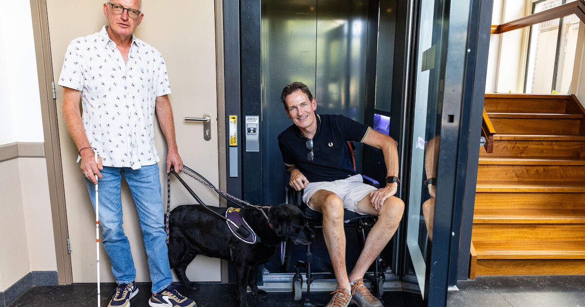 André zit in een rolstoel, Willem is blind: samen weten ze precies waar hun dorp knelt