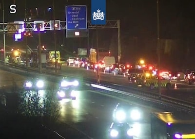 Urenlange file bij De Bilt voorbij: politie doet onderzoek na ongeval