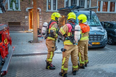 Kleine brand in woning op derde etage van portiekflat