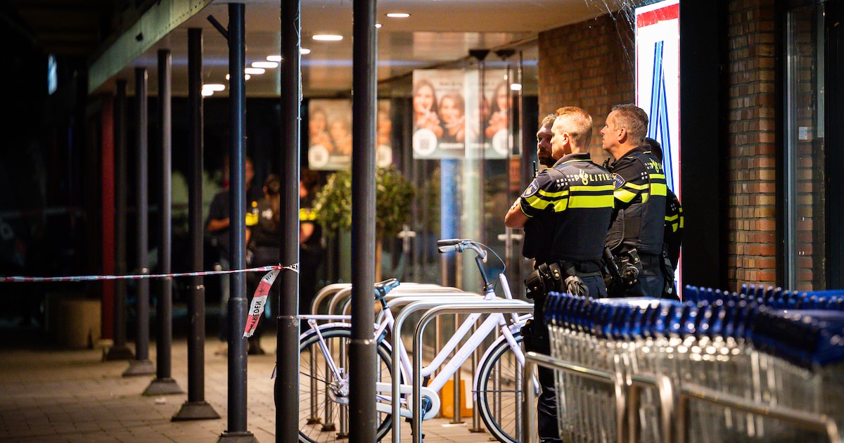 Duo dat volgens OM drugsdealer wilde liquideren blijft vastzitten: verdachte zegt dat ‘wapen’ een di