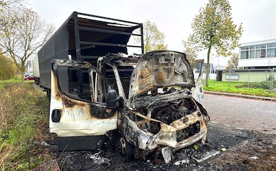 Brand verwoest cabine van vrachtwagen in Den Bosch