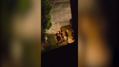Neonazi’s omsingelen hotel met Nederlandse tieners in Bulgarije: Hitlergroet en bedreigingen