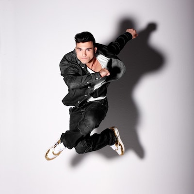 Hiphop en hedendaagse dans ontmoeten oosterse klanken in voorstelling