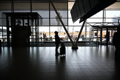 Kogel is door de kerk: Schiphol krimpt definitief en geluidsgrenzen worden eindelijk gehandhaafd