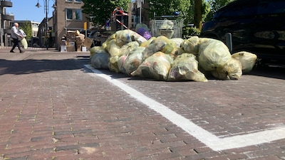Speciale stoepvakken voor papier en plastic werken op startdag prima