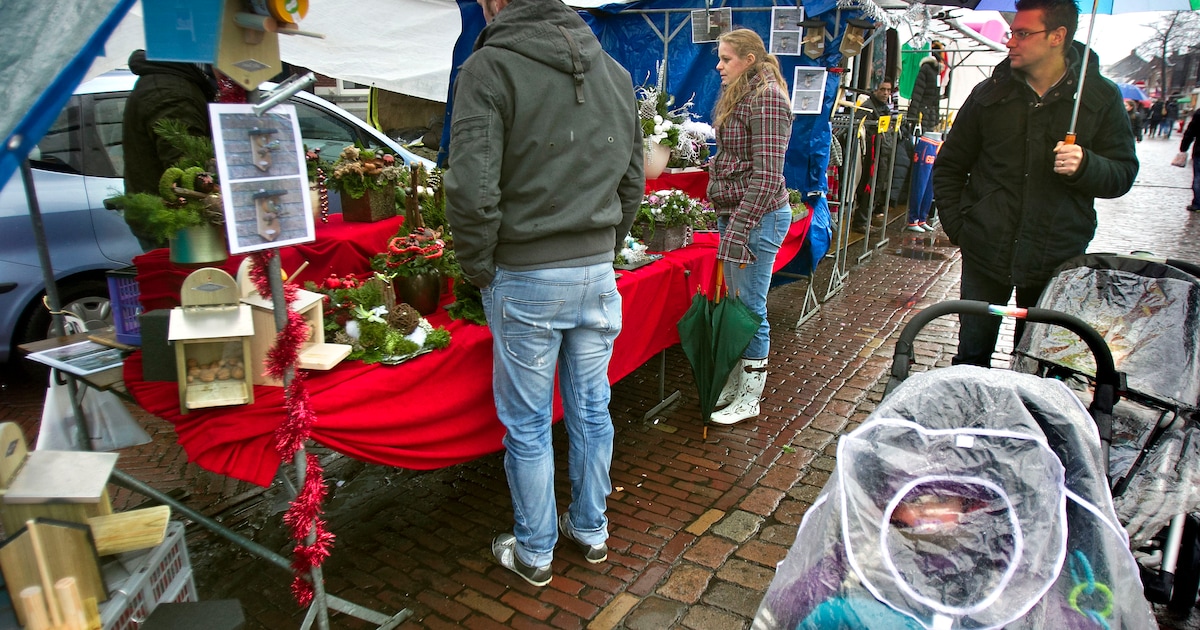 Genieten van de sfeervolle Winterbraderie in Egmond aan Zee
