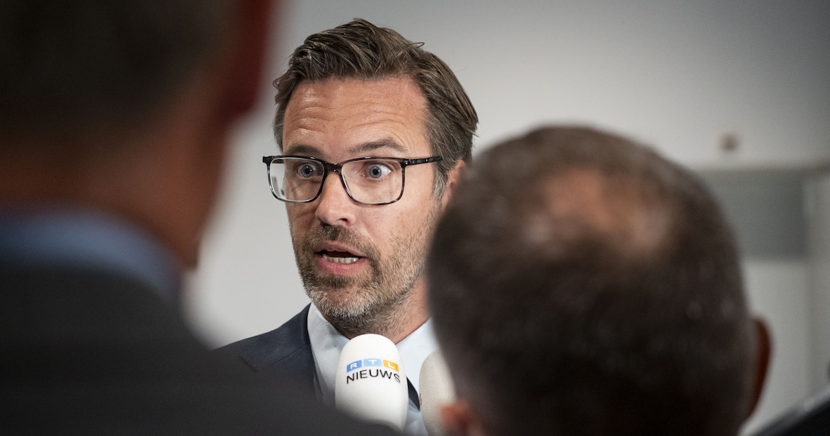 Geklungel van Sjoerdsma is een dure les voor het kabinet | Nieuws | AD.nl