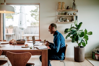 Karlijn had an impressive CV, but her living room looked ‘very minimalist and cold’
