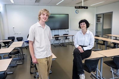Kevin (24) en Brechje (23) zien dat studenten geen vragen durven te stellen: ‘Zijn heel erg bezig me