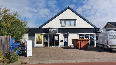 Nieuwerkerk krijgt een nieuwe fietsenwinkel
