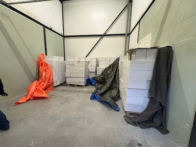 Miljoenen illegale sigaretten gevonden in Vlijmen en Den Bosch, verdachte aangehouden