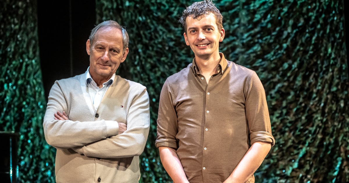 Mart de Kruif en Tijmen Dokter vertellen in Veghel over duizend jaar militaire geschiedenis