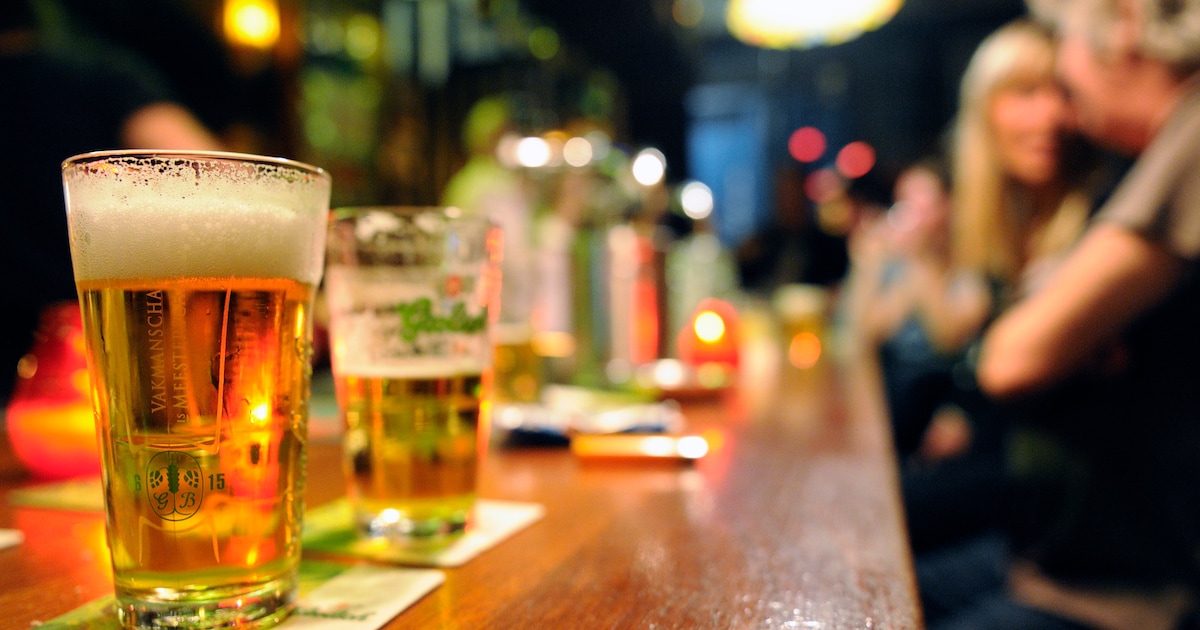 Twee overtredingen vastgesteld tijdens horecacontrole in Vlaardingen