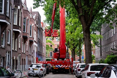 Brand op dakterras studentenhuis na barbecue op Veelzigtstraat in Rotterdam