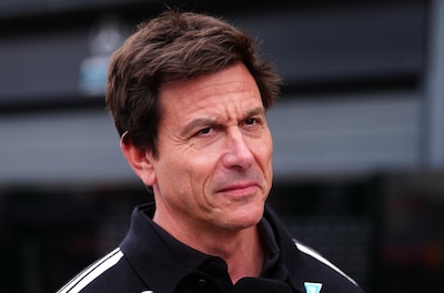 Toto Wolff beseft dat F1-deal met Max Verstappen er niet meer in zit: ‘Dan maar beter de duivel die je kent, hè’