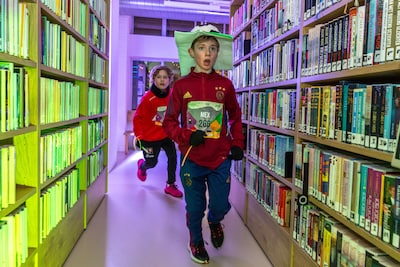 In glitterrokje door de brandweerkazerne: Apeldoorn trapt midwinterweekend af