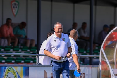 Dick Boereboom volgt zijn oude trainer Mark Wotte op bij HVV: ‘Twee gesprekken van drie uur waren ge