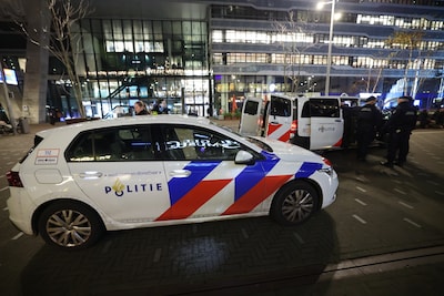 Man aangehouden na schelden, bedreigen en bespugen van agenten