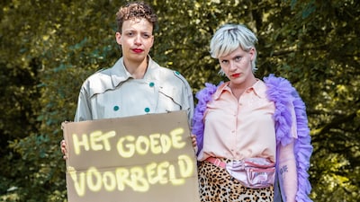 Cabaretduo geeft het goede voorbeeld in Arnhem