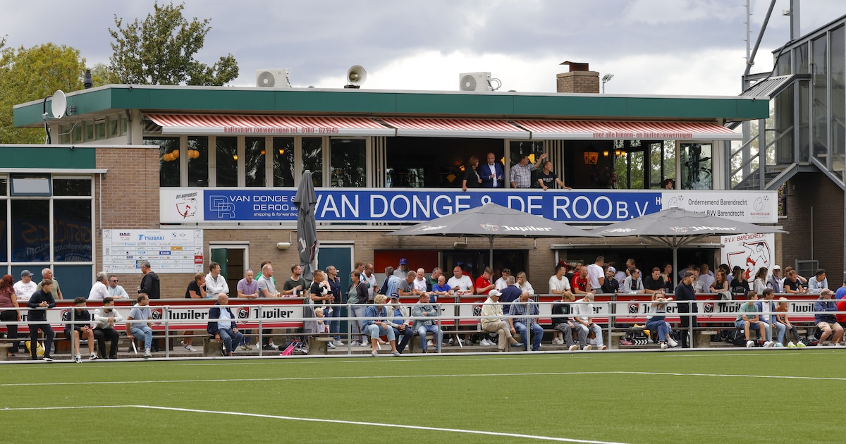 BVV Barendrecht moet schipperen met de ruimte door slechte vloeren