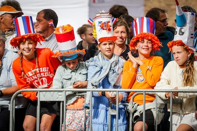 We zeggen de regen tijdelijk vaarwel: vooral Prinsjesdag wordt zomers met temperaturen tot 27 graden