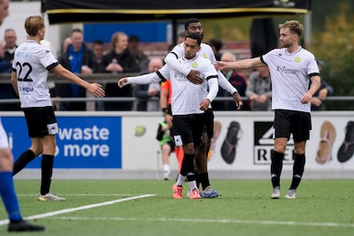 Extreem late comeback Drechtstreek, drie ploegen halen dubbele cijfers: lees hier alles over het amateurvoetbal