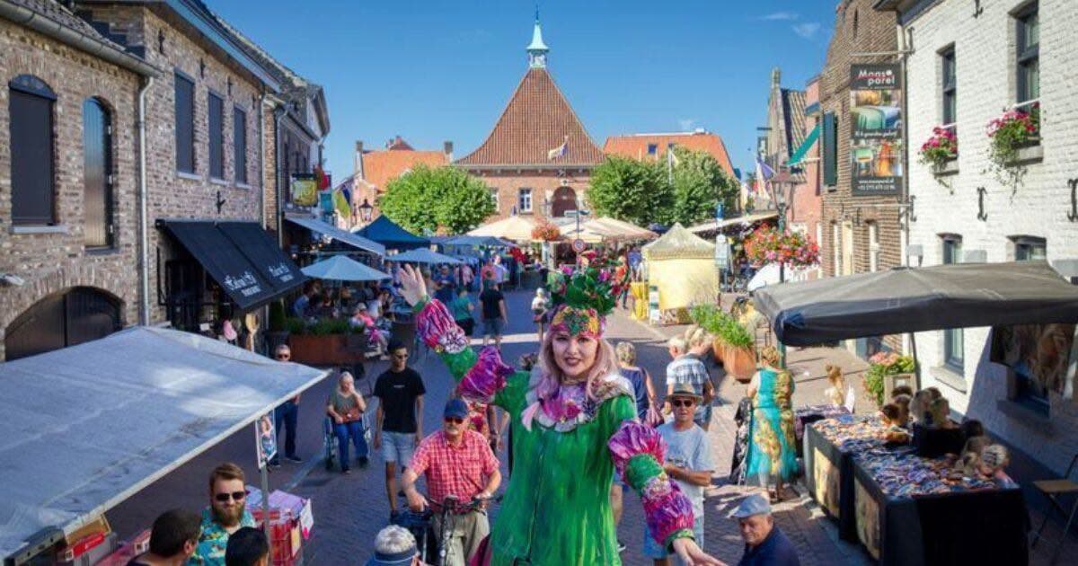 Sfeermarkten vullen centrum van Arcen deze zomer