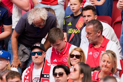 Ajacied Dennis staat voor een dilemma: 'Enige kans op 37ste landstitel ligt toch ook in mijn eigen Rotterdam'