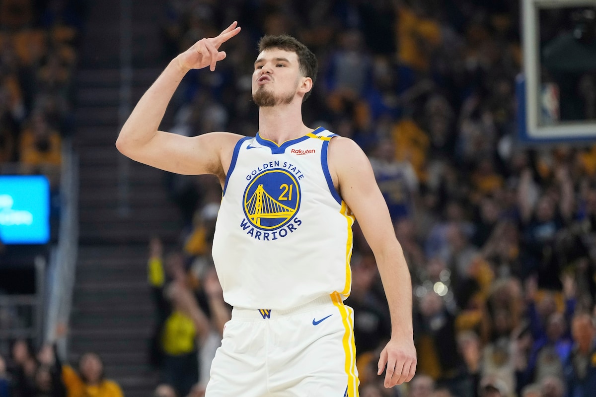 Nederlander Quinten Post plaatst zich met Golden State Warriors voor  play-offs van NBA | Andere sporten | AD.nl