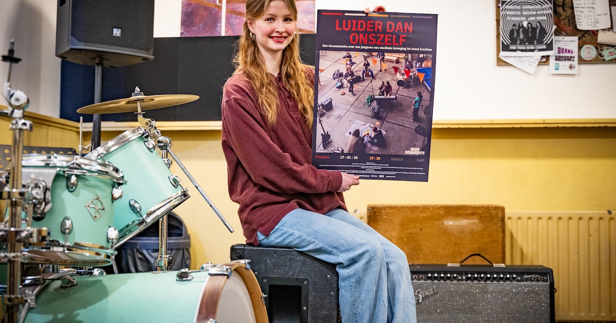 Summerjay (17) kon geen plek vinden om op te treden en bedacht de oplossing (en verfilmde die)