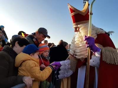 Sinterklaasintocht in Arnhem: heeft hij zijn regenpak nodig of blijft het droog?