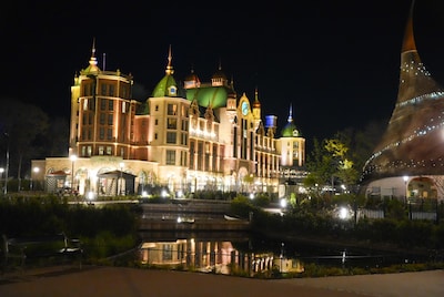 Deel van Efteling Grand Hotel ontruimd door brandweer, geen gevaarlijke stof aangetroffen