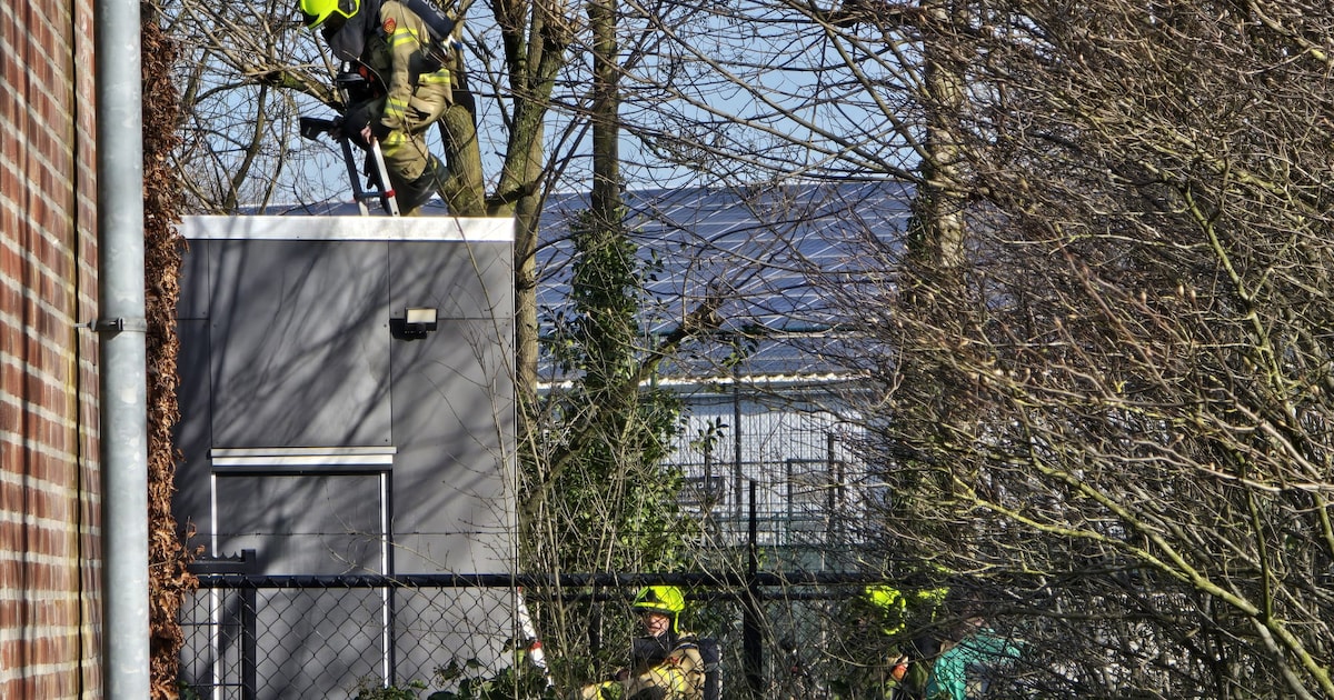 Tandartsenpraktijk in Barneveld ontruimd vanwege brand in muur