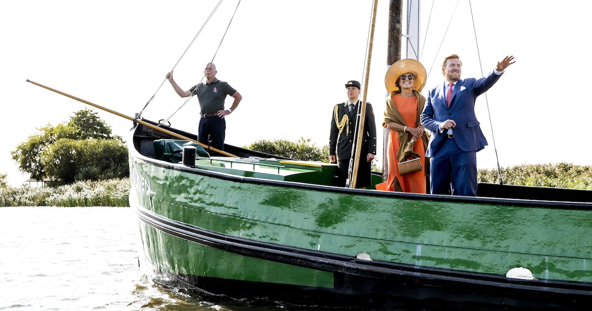 Koning Willem-Alexander voelt zich wel erg thuis in Friesland: ‘Hij heeft de Friese uitspraak goed t