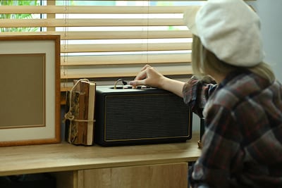 Zo vul je je woonkamer met je favoriete muziek: deze grote bluetooth-speakers zijn het best