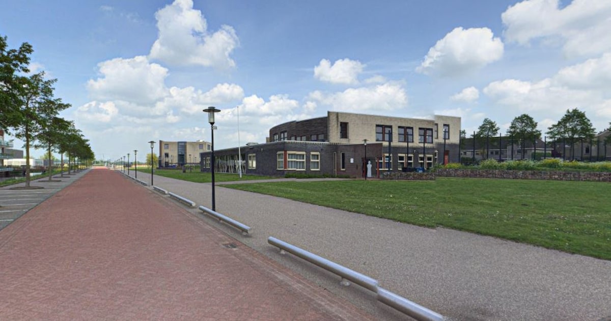 Willem de Zwijger College sluit locatie Hardinxveld per 1 augustus 2026 door terugval van het leerli