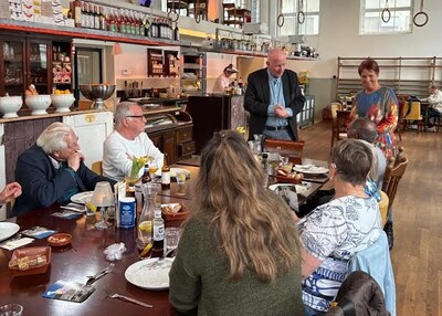 De andere kant van de zomervakantie: ‘Ik kom mensen tegen die al drie dagen niemand hebben gezien’