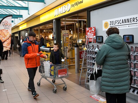 Tegenstanders tijdelijk winkelcentrum: ‘Onderzoek naar alternatieve locaties deugt van geen kant’