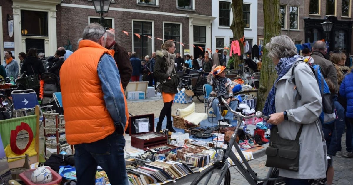 Fiets parkeren, plassen en meer: 5 x onmisbare tips voor Koningsdag in Leiden