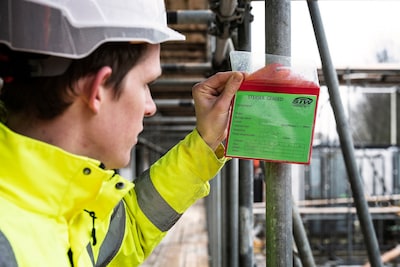 Mogelijk 1300 bouwprojecten stilgelegd door schorsing van belangrijke controleur
